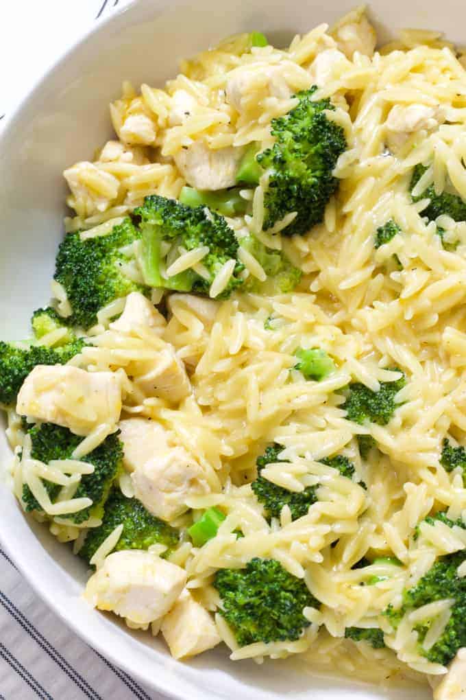 overhead shot of the cheesy broccoli orzo pasta